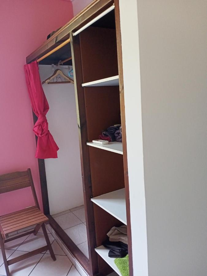 Appartement Location saisonnière F3 meublé à Schoelcher Extérieur photo